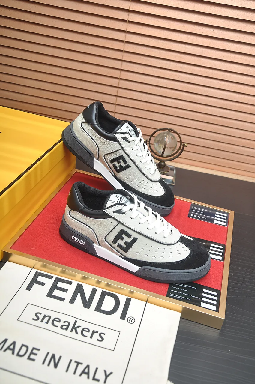 Men's shoes 💰600💶 [Fendi] The latest couple model 🔥 Many 💑 stars have the same style. FD match is a one-to-one replica of the original version. The first fendi match created by designer Kim Jones and Trainer basketball sneakers by Donkey. Material: Original silk leather. Lining: breathable mesh. Packaging: Original 1:1 matching high-end packaging. Size: Female 35-40 Male 38-44 (45 46. Custom-made (no return or exchange)